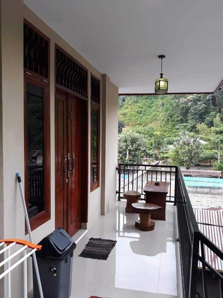 Bukit Lawang Exterior foto